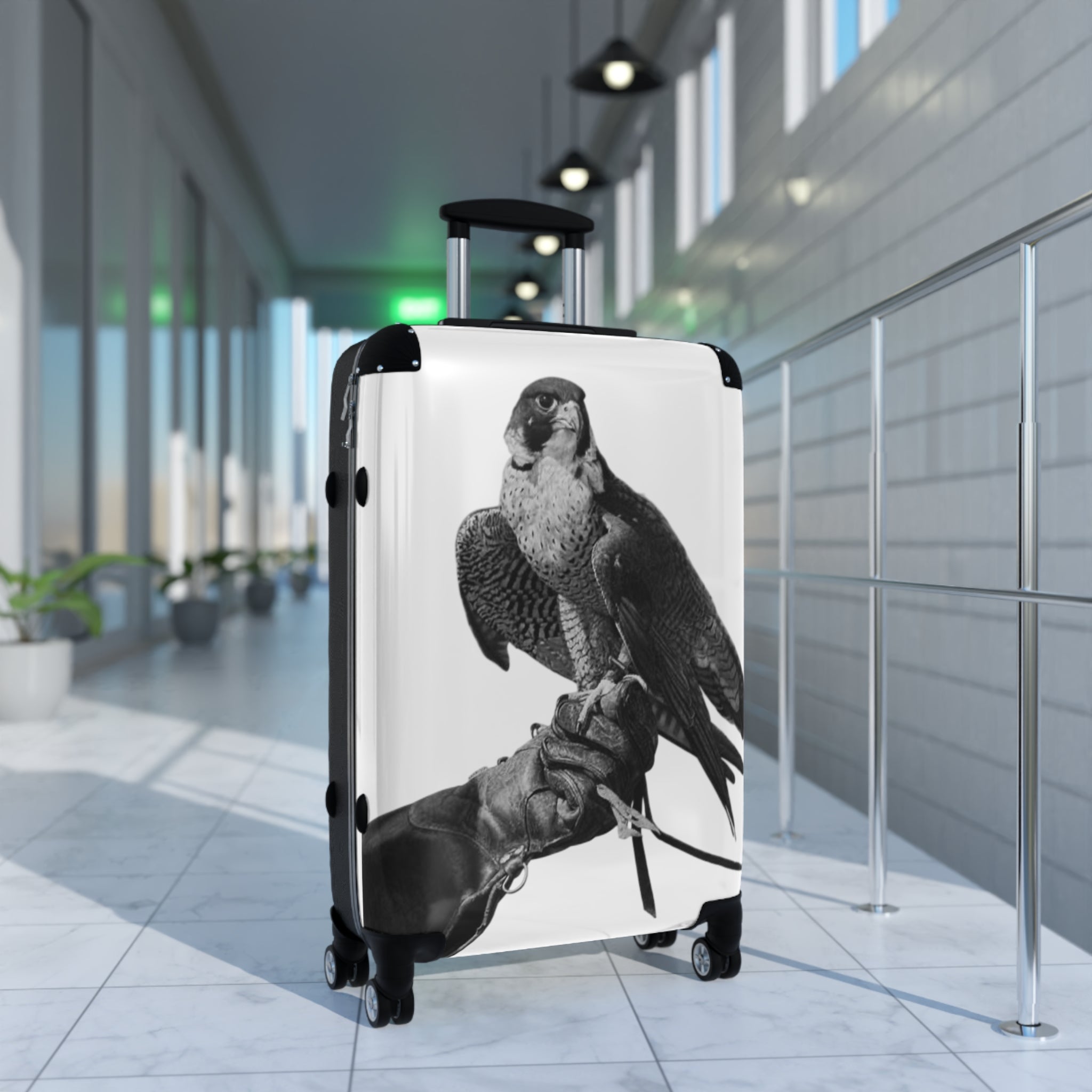 SAEVO Falcon Suitcase